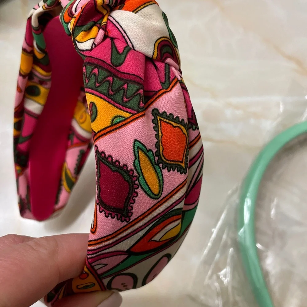 Hair accessories lot